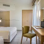 Ionian Plaza & Otel Argostolion