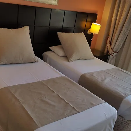 Hotel Ionian Plaza &