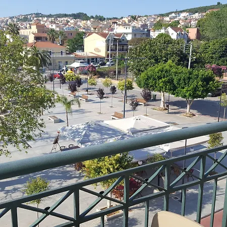 Hotel Ionian Plaza & 4*