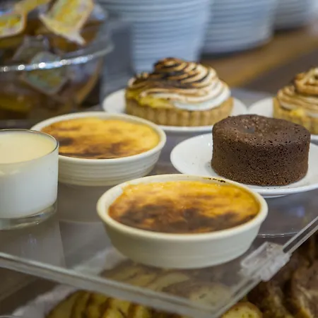 Ionian Plaza & Hotel 4*