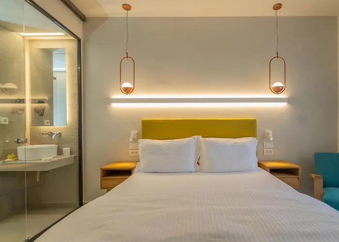 Ionian Plaza & Ξενοδοχείο