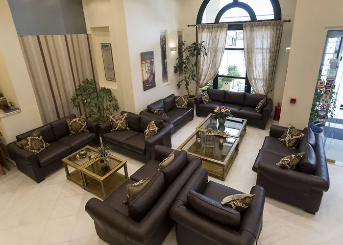 Ξενοδοχείο Ionian Plaza & 4*