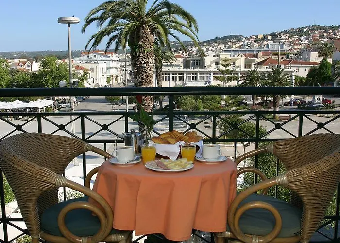 Ξενοδοχείο Ionian Plaza & 4*