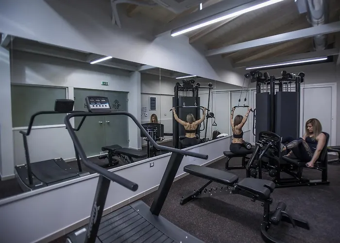 Ξενοδοχείο Ionian Plaza &