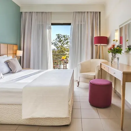 Ionian Plaza & Argostoli (Kefalonia)
