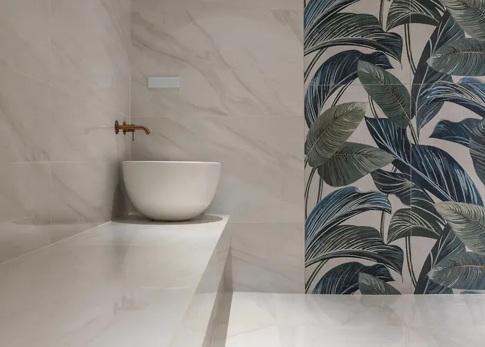 Ionian Plaza & Hotel