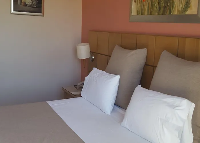 Ionian Plaza & Hotel